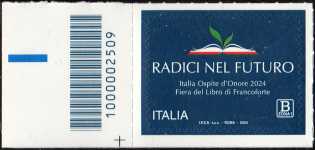 Italia Ospite d’Onore 2024 alla Fiera internazionale del Libro di Francoforte - francobollo con codice a barre n° 2509  a   SINISTRA  in  basso