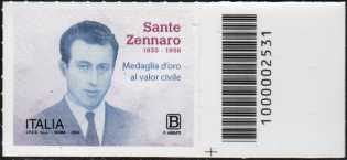 Sante Zennaro : Medaglia d'oro al Valore Civile il 19 Ottobre 1956 - francobollo con codice a barre n° 2531    a   DESTRA   in   basso